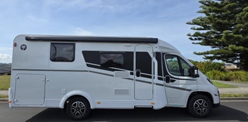 2026 Sunlight V69 Adventure Rear Island Bed photo 2