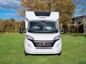 2026 Fiat Ducato Pilote P746FC Dual Sleeping photo 2