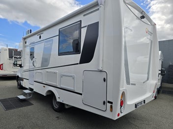 2025 Sun Camper Sovereign Q2 Mercedes-Benz Spri... photo 2