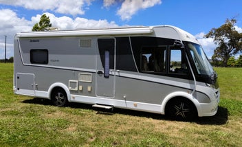 2017 Dethleffs Espirit A Class i7150-2 DBM photo 2
