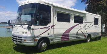 Winnebago Vectra 1996 photo 2