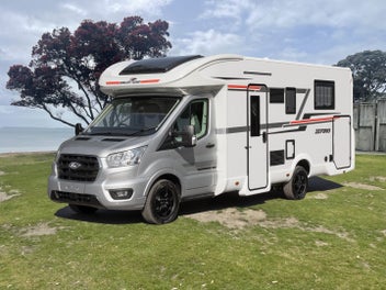 2026 Roller Team Zefiro 685 Ford Transit