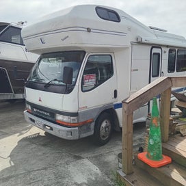 mitz canter motor home photo 2