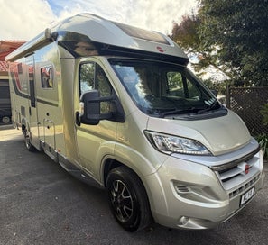 2017 Burstner Ixeo iT680G