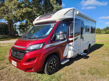 2022 Auto-Trail Tracker RL - 2-Berth