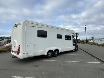 2018 Fiat Autotrail Comanche - Luxury & Space photo 2