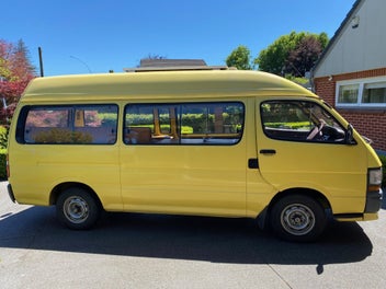 Toyota Hiace LWB 1991