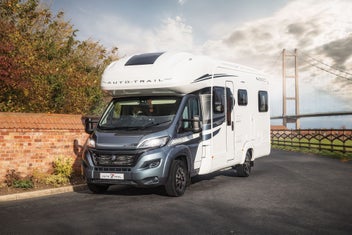 2025 Auto-Trail Imala 736 U-shaped lounge