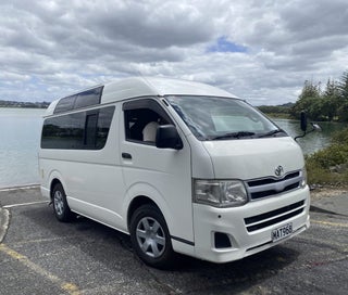 Self-contained Toyota Hiace Campervan