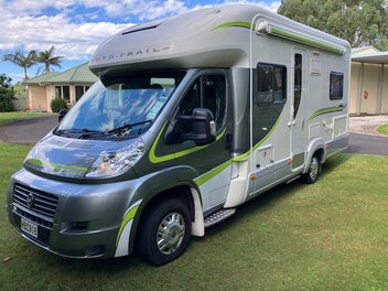 Autotrail Tracker FB - 2013