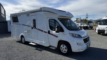 2018 Dethleffs Trend T7057EB - Rear single beds