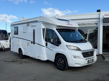 2020 Fiat Ducato Dethleffs Trend Island Bed