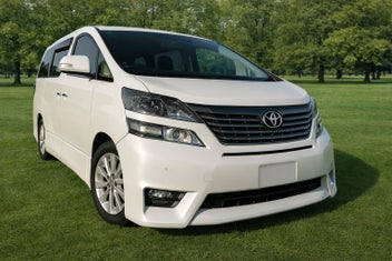 5-Seater Toyota 4WD Campervan!