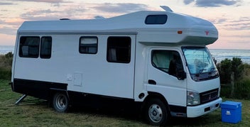 Mitsubishi Fuso 2006 Campervan