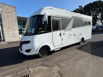2024 Mercedes-Benz Frankia M - Line I7400 Plus...