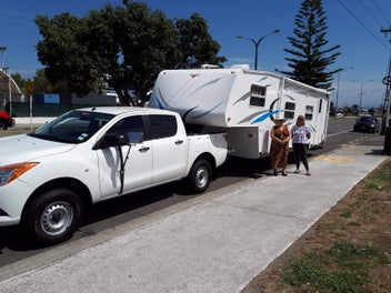 Fifth wheeler Caravan and Mazda Ute