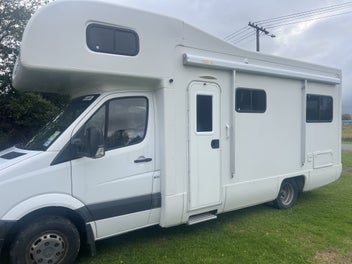 Mercedes Benz Sprinter