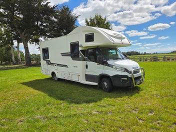 2019 Sunliner Switch S493