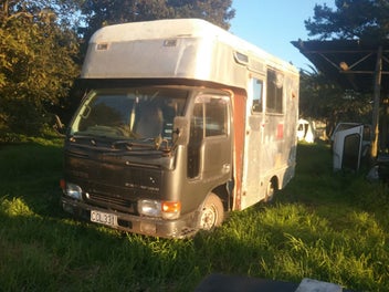 nissan diesel td25 camper
