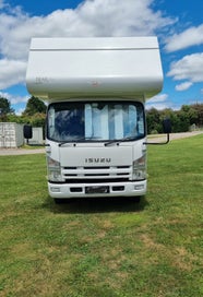 2009 TrailLite Coromandel Isuzu NQR 500 Series photo 2