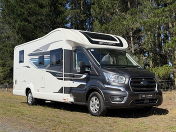 2026 Swift Voyager 584 2 Single Beds