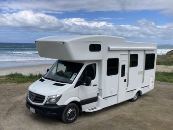 2015 Mercedes Sprinter - Kea Horizon MW721