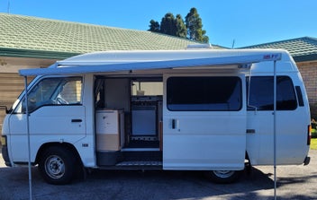 Nissan Caravan - 1998