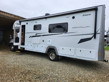 2025 Jayco Iveco IV.29-5