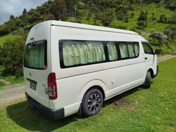 Hiace, extra long, high top, diesel, manual