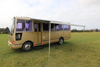 1992 hino bus