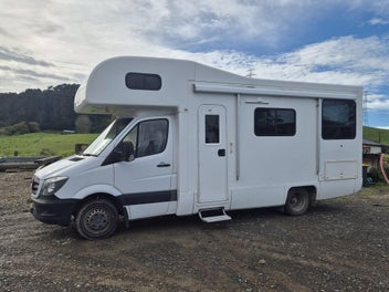 Mercedes-Benz Sprinter 2014 6 Berth