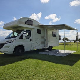 Fiat Ducato Swift 2016...Brand New Solar Install. photo 2