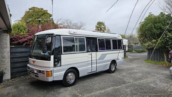 1994 Isuzu Journey 6m Motor Home