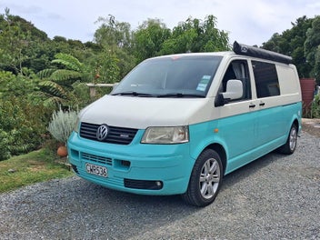 VW T5 2005 LWB 2.5 TDI 4Motion 6 speed manual