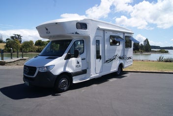 2022 Kea Platinum Elite MS721 6 Berth