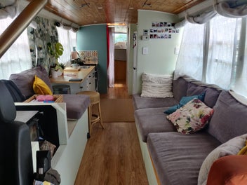 Cute House Bus, mobile tiny house! '92 Mitsi Fuso